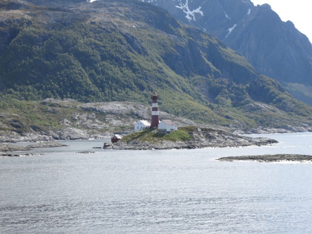 Hurtigruten_2015-06-20_16-00